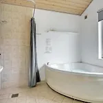 Beautiful In With Kitchen *