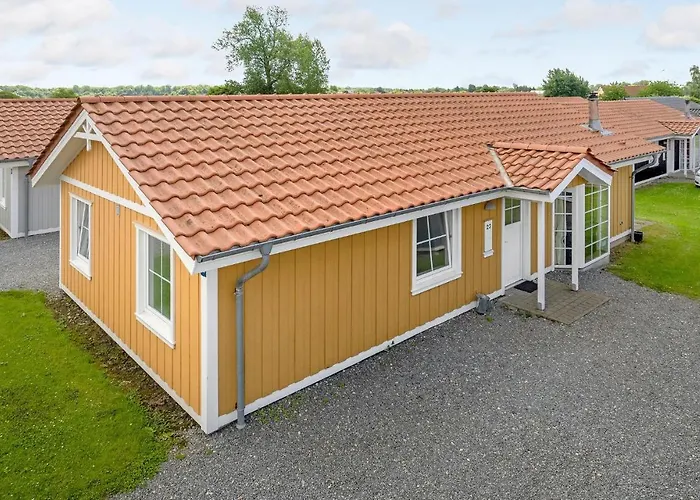 Beautiful In With Kitchen Gråsten