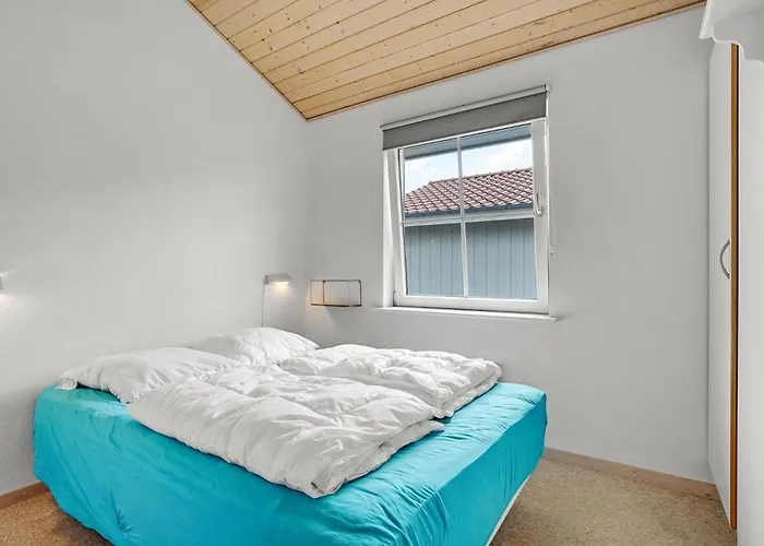 Beautiful In With Kitchen *